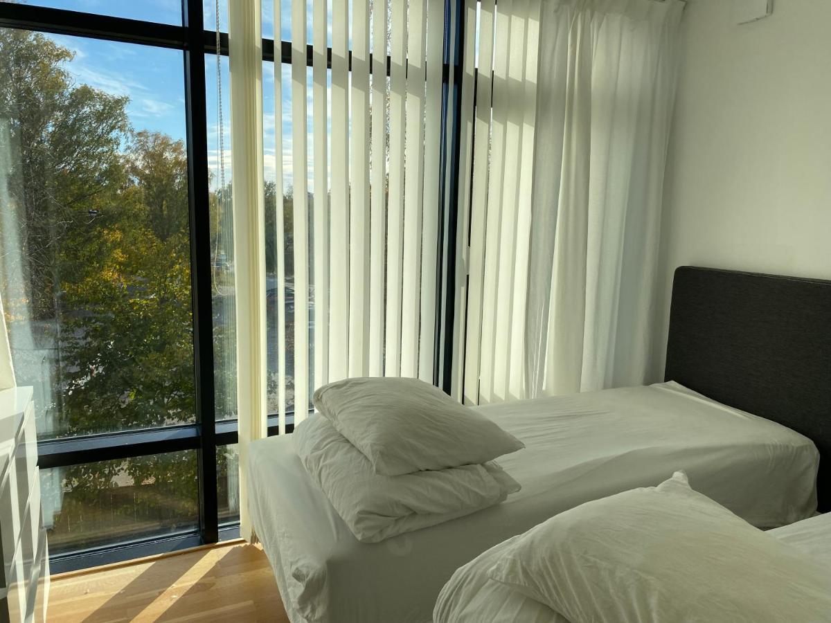 Exclusive 2 Level Etage Next To Arlanda-City Metro Stokholm Dış mekan fotoğraf